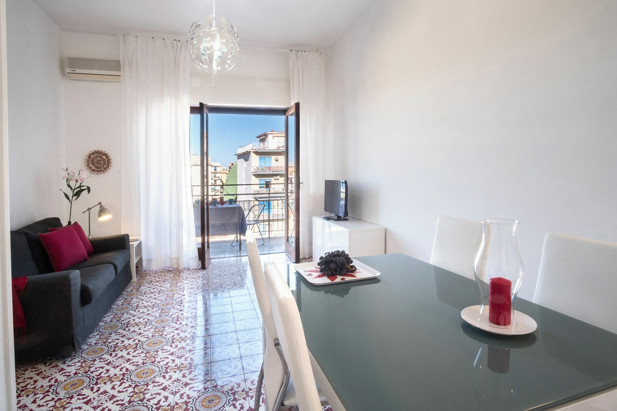 Amore Rentals - Appartamento Erica Сорренто Экстерьер фото