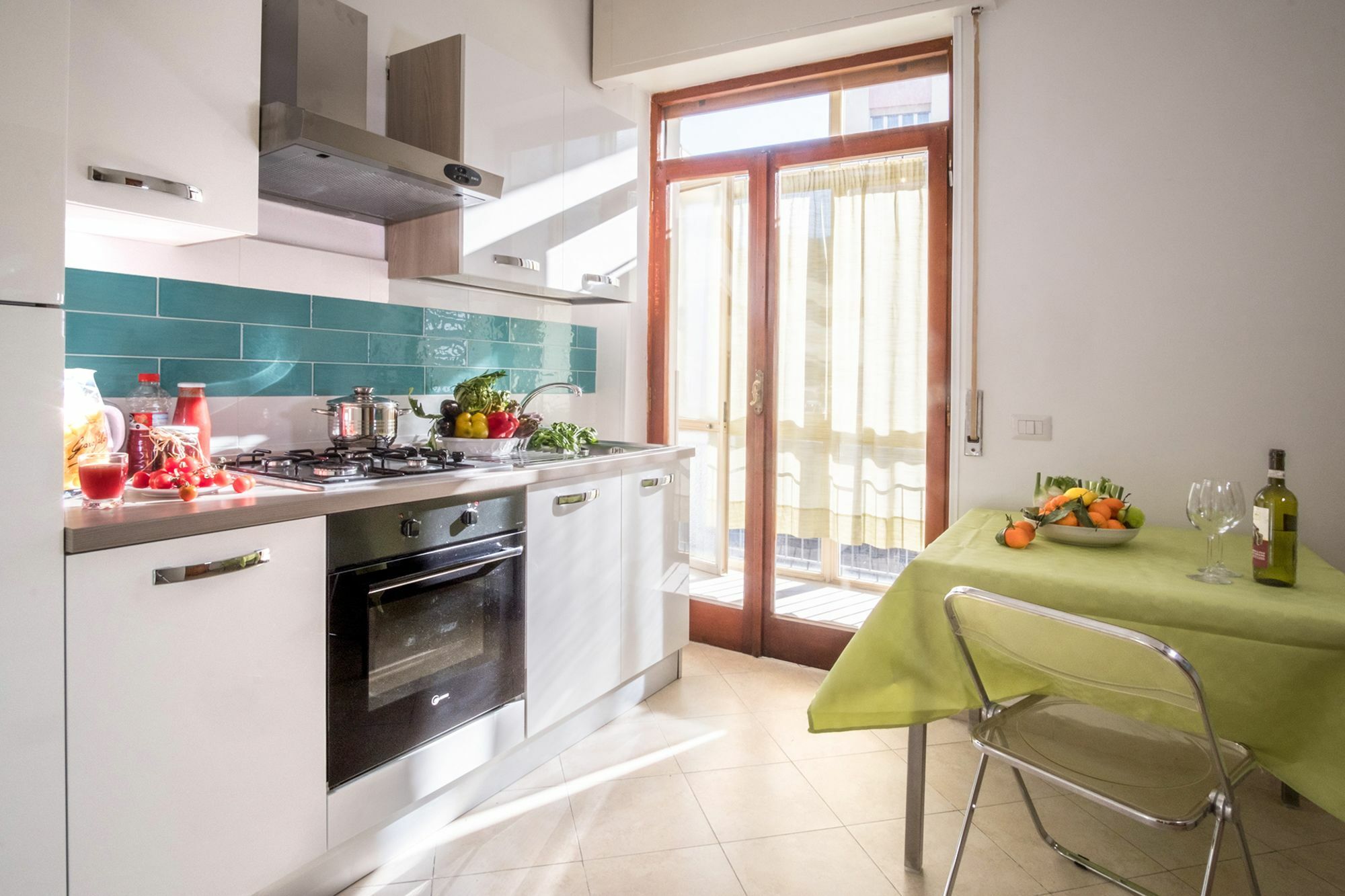 Amore Rentals - Appartamento Erica Сорренто Экстерьер фото